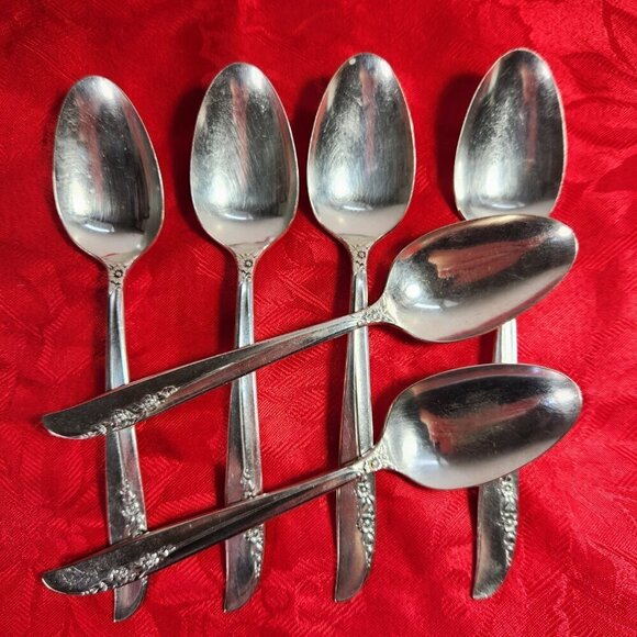 Vintage 1881 Rogers Oneida Lilac Time Oval Tablepoon Set of 6 Silverplate - Picture 2 of 14